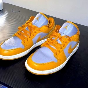 Jordan one (new color)